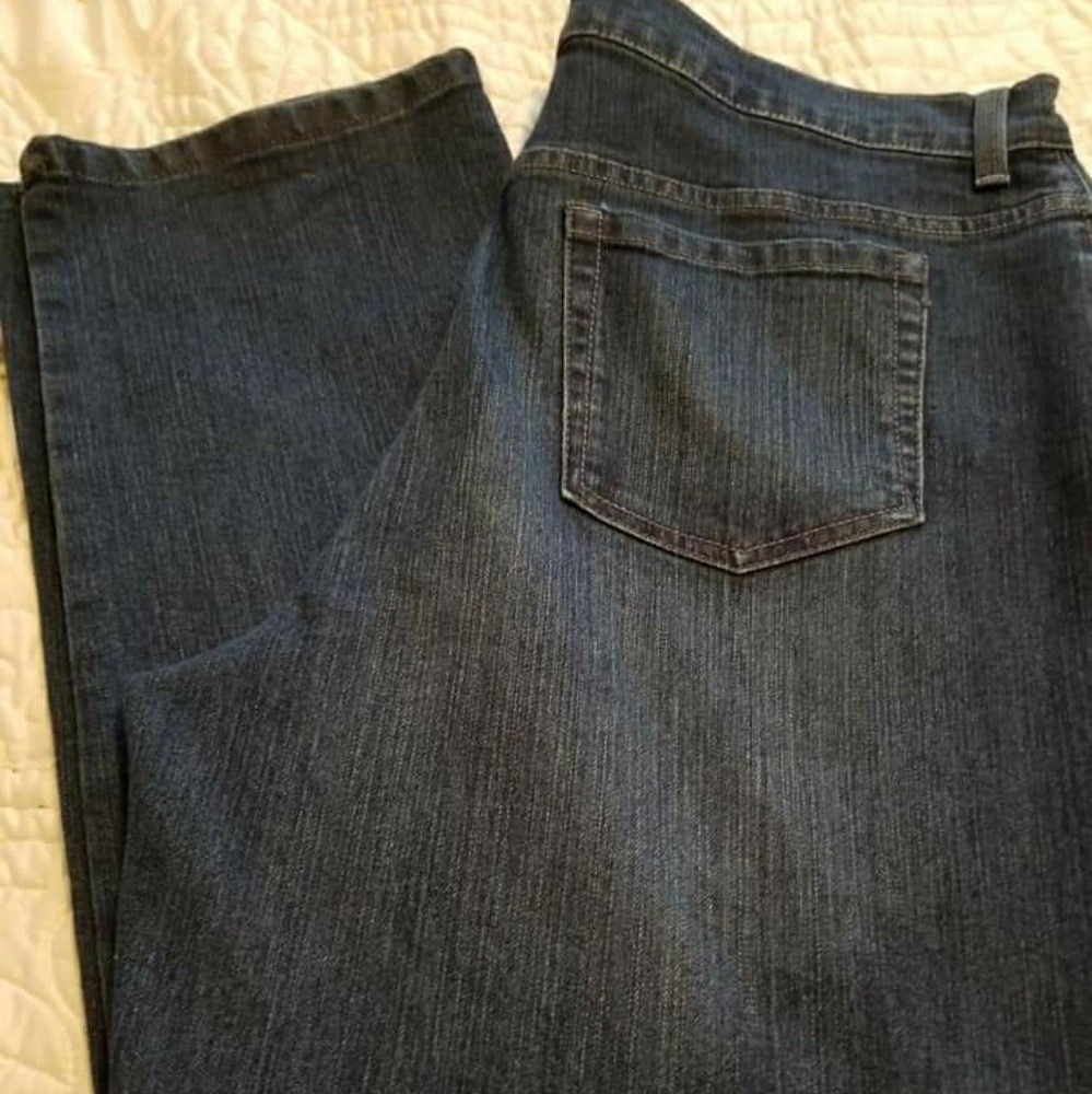 $ Just Reduced..Gloria Vanderbilt Amanda Jeans
